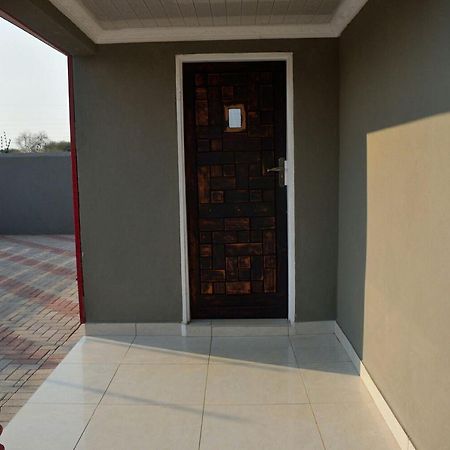 Mathlyn Guesthouse Gaborone Kültér fotó