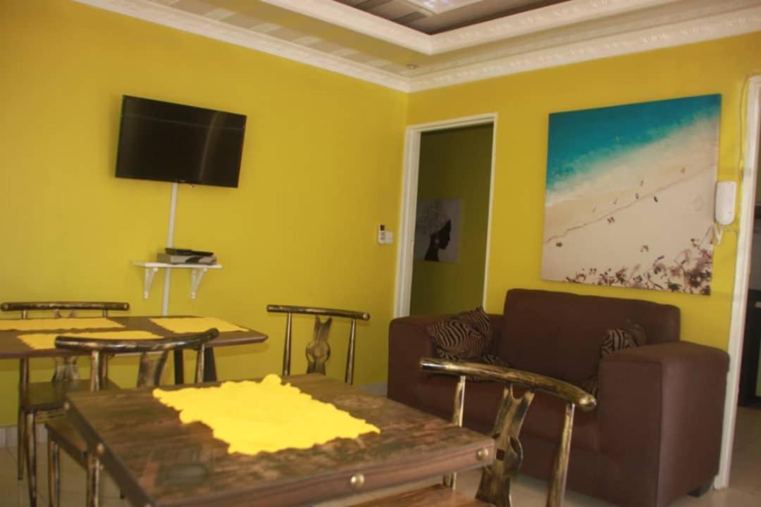 Mathlyn Guesthouse Gaborone Kültér fotó
